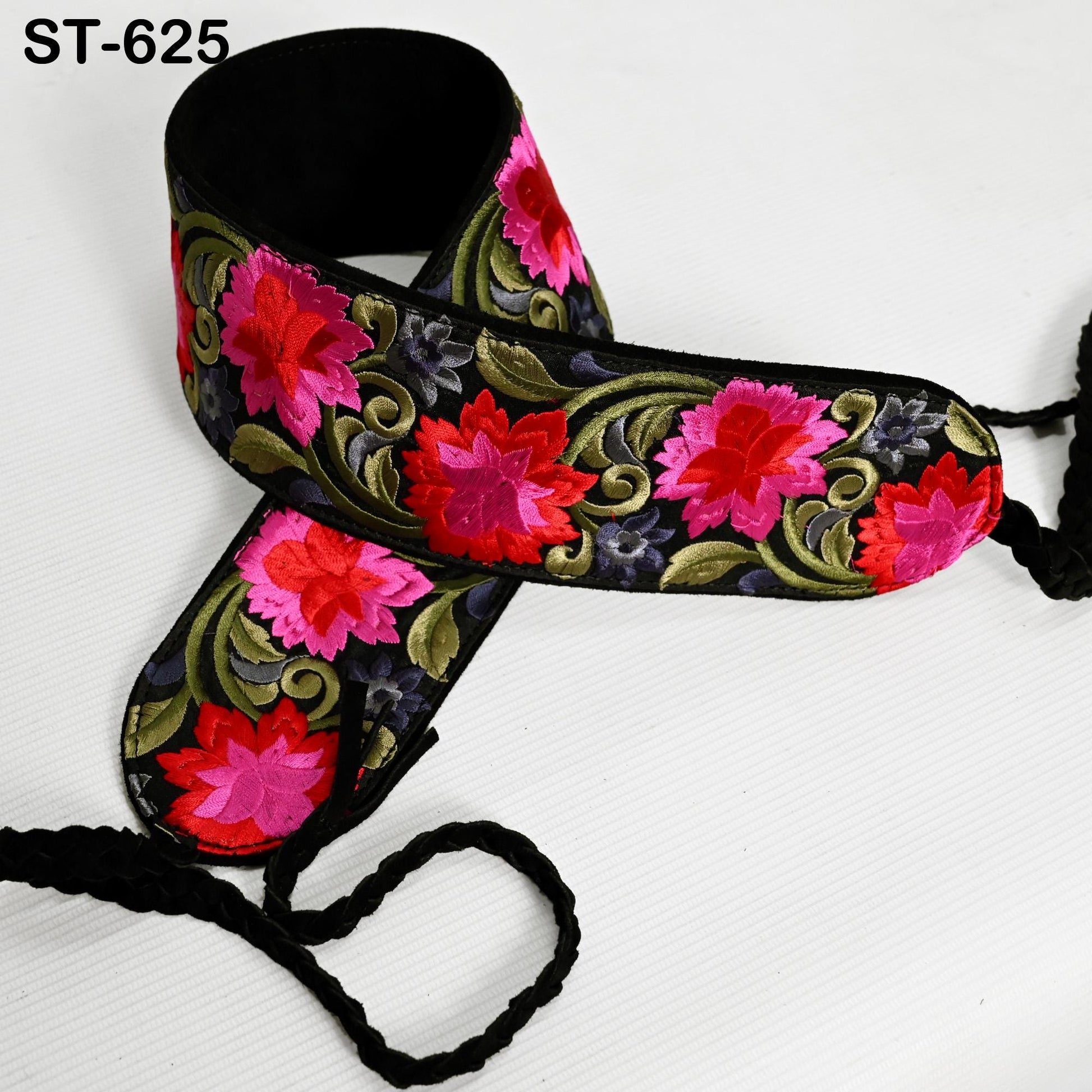 Bohemian Embroidery Suede Leather Belt for Women, Reversible Adjustable Ethnic Belt for Summer Wedding Dresses Unique Gift for Valentine's