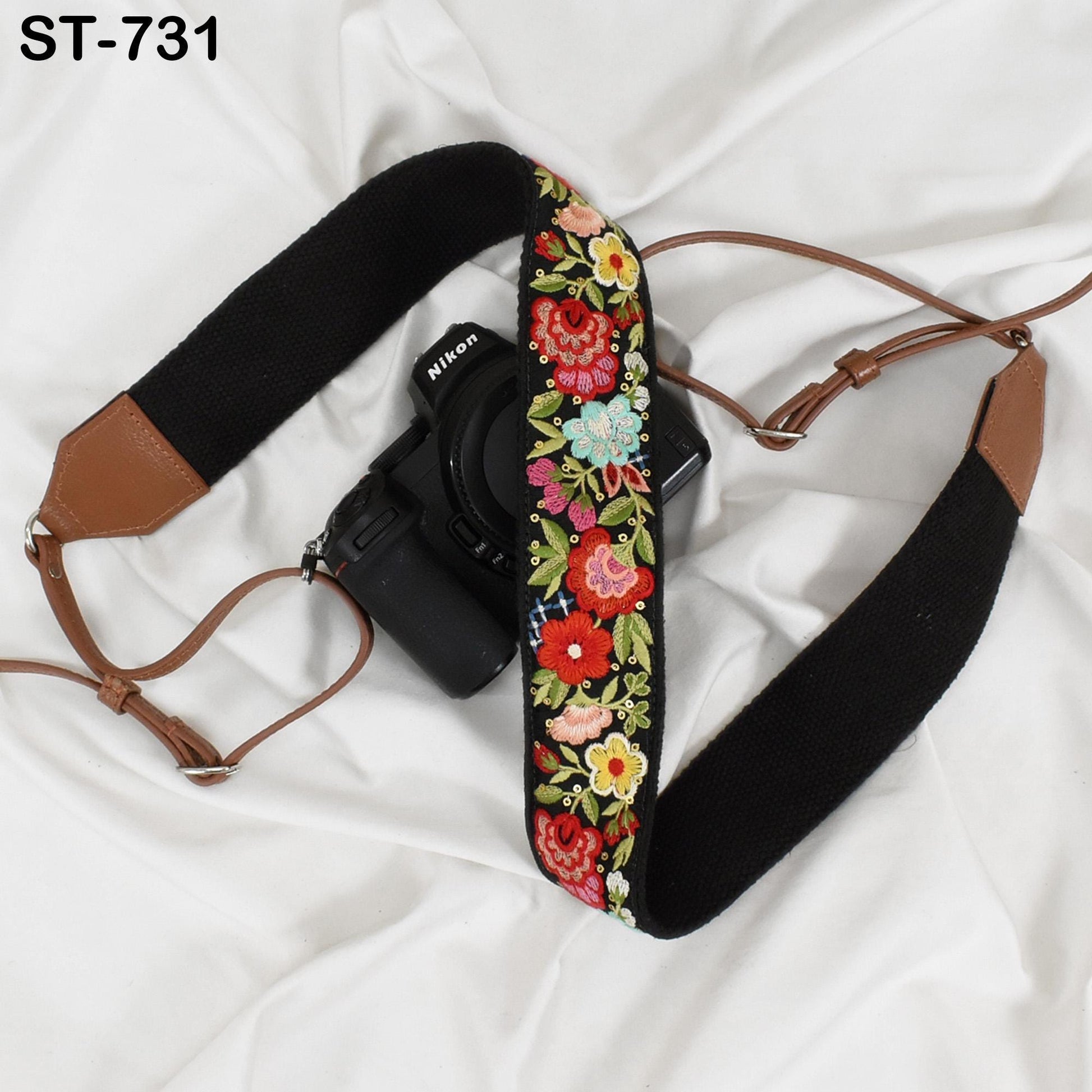 Photographer Leather Strap Sling Camera Strap Embroidery DSLR Camera Accessories Camera Holder Neck Shoulder Strap Christmas Gift Girlfriend