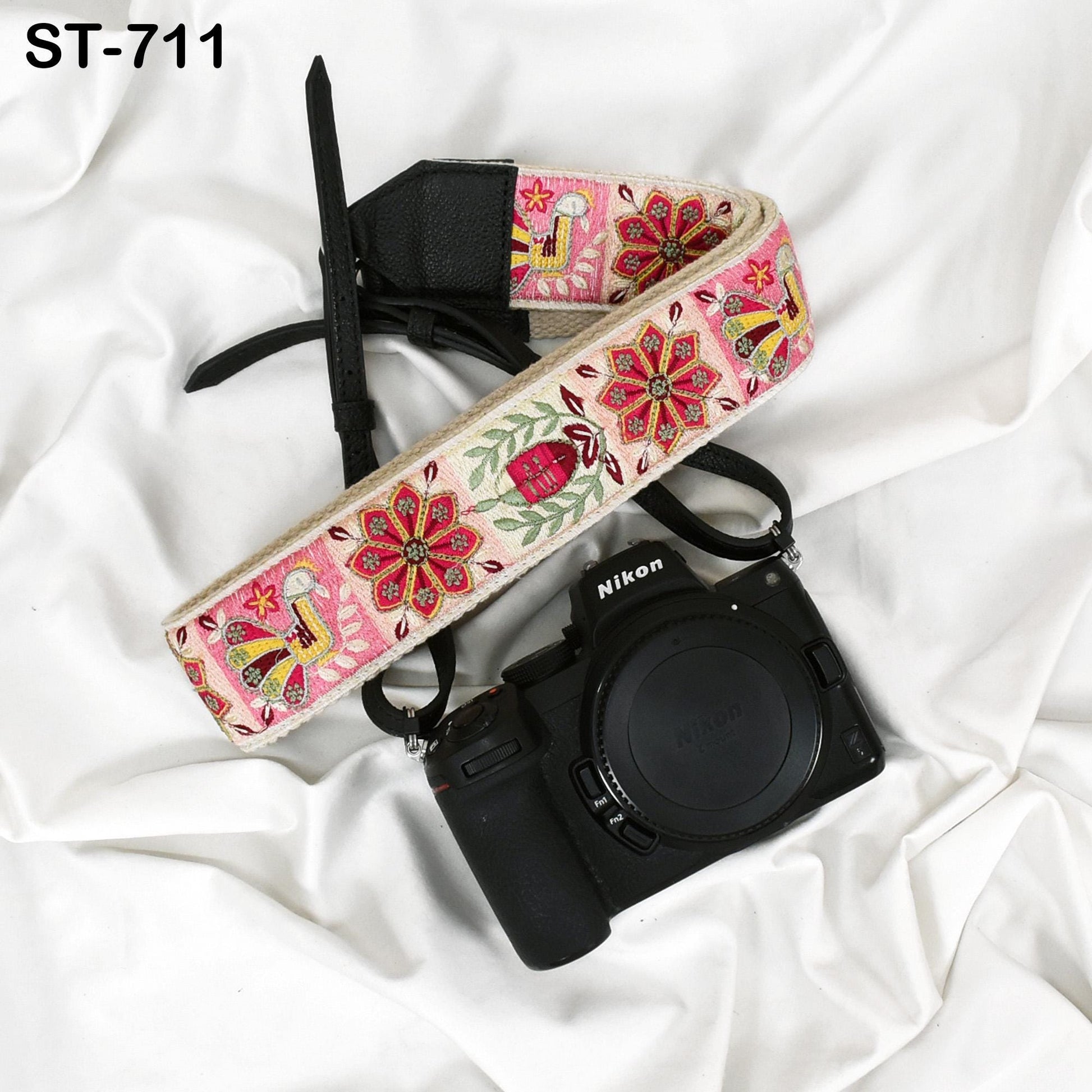 Replacement Leather Camera Strap Gift for Daughter Photographers Adjustable Embroidery Shoulder or Neck strap DSLR Camera Accessories Black