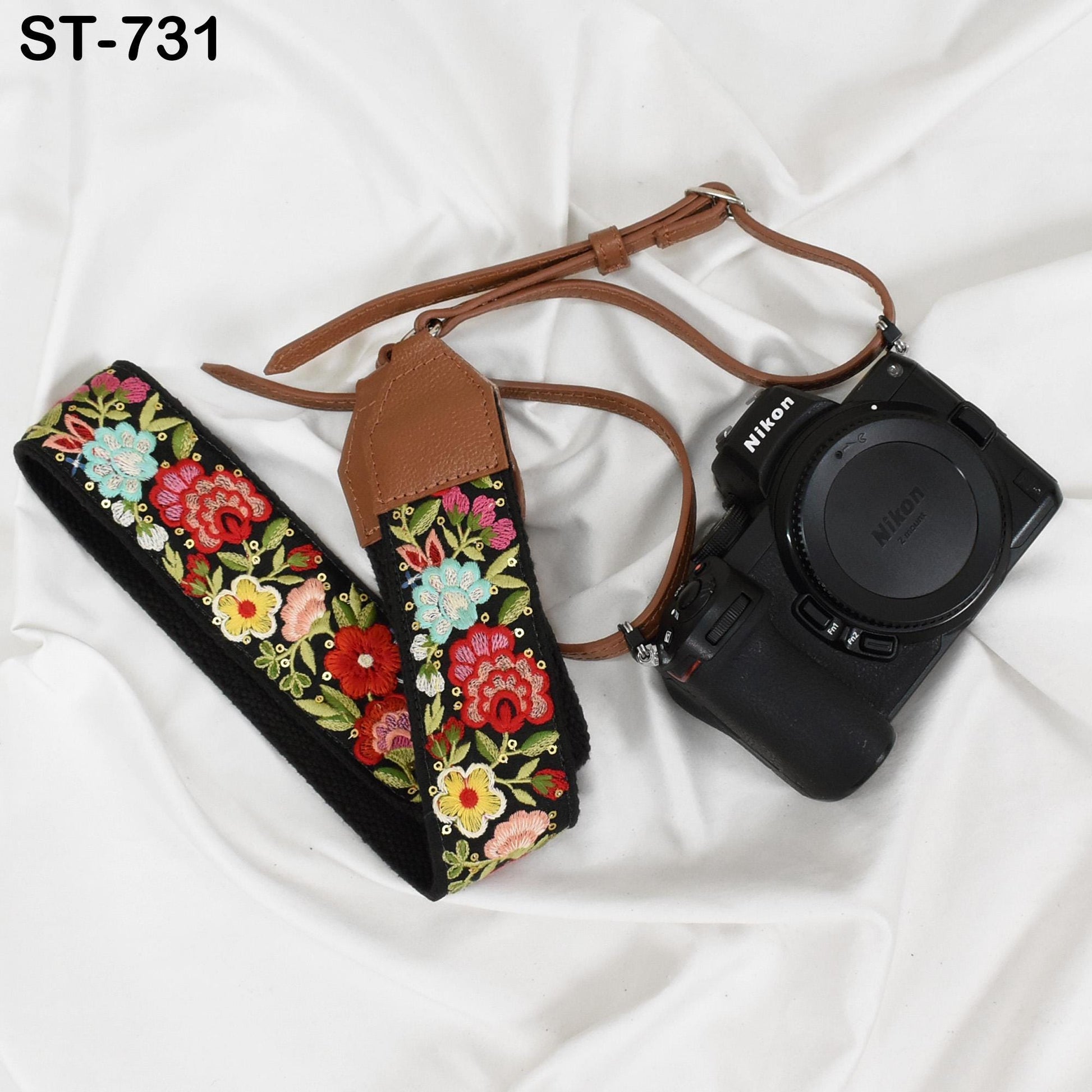 Photographer Leather Strap Sling Camera Strap Embroidery DSLR Camera Accessories Camera Holder Neck Shoulder Strap Christmas Gift Girlfriend