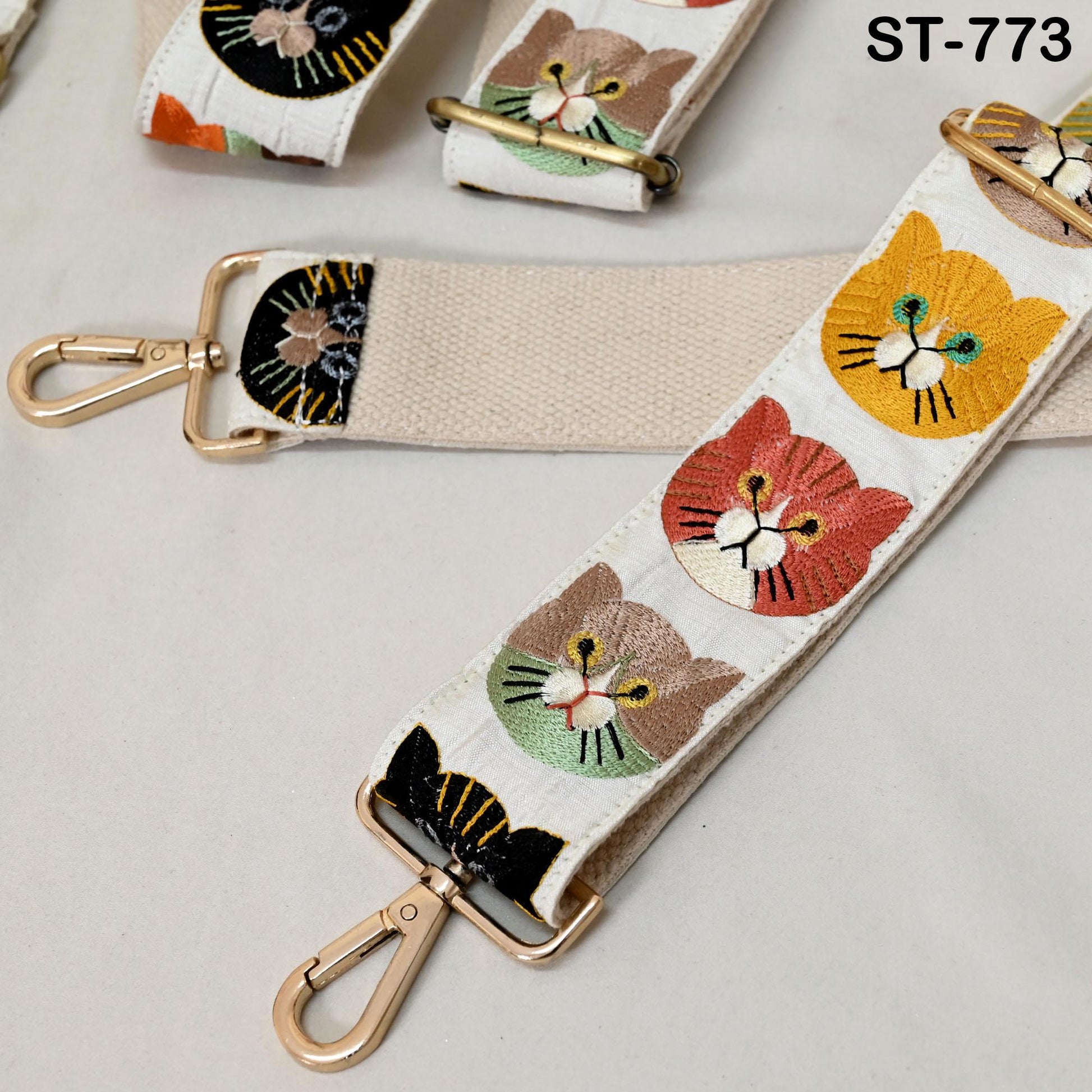 Embroidered Purse Strap Crossbody Strap for Purses Handbag Boho Bag Strap Embroidery Replacement Strap Boho Guitar Strap Gift Sister Mother