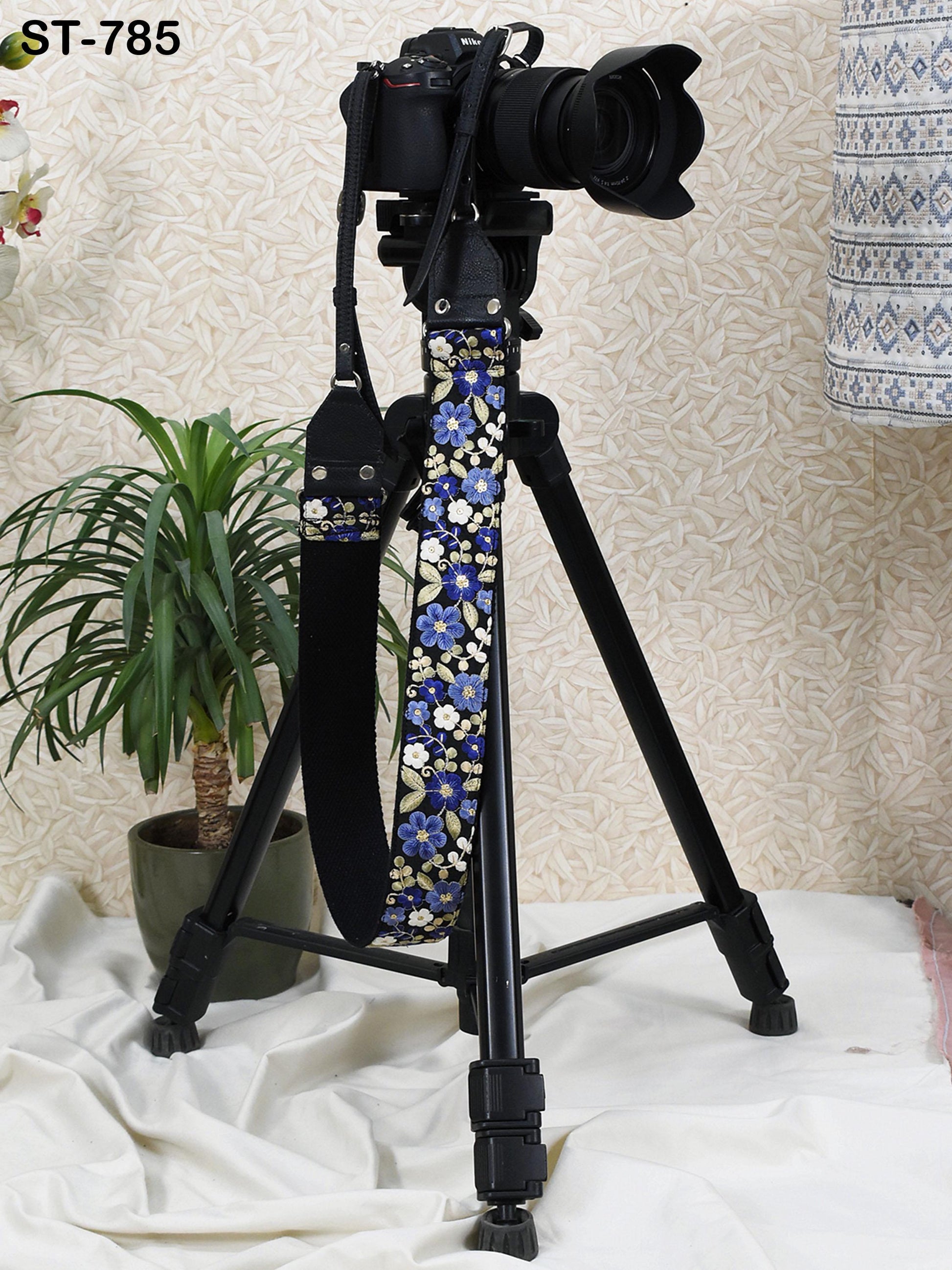 Camera Strap Photographer Sling Leather Strap Embroidery DSLR Camera Accessories Camera Holder Neck Shoulder Strap Christmas Gifts Boyfriend