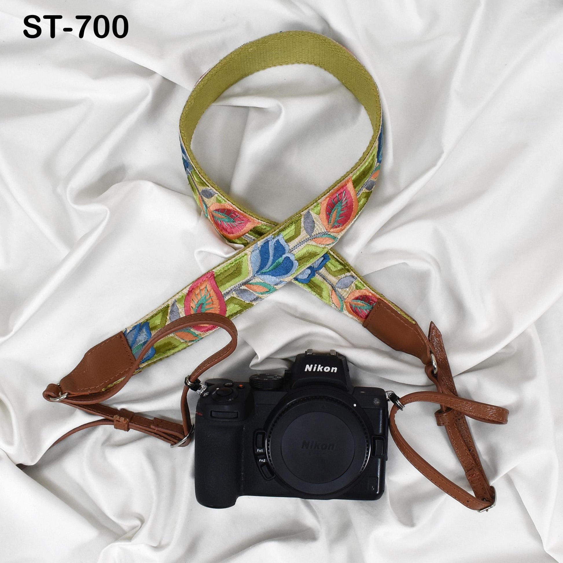 Brown Leather Camera Strap Replacement Adjustable Embroidery Shoulder or Neck strap DSLR Camera Accessories Gift for Father Photographers