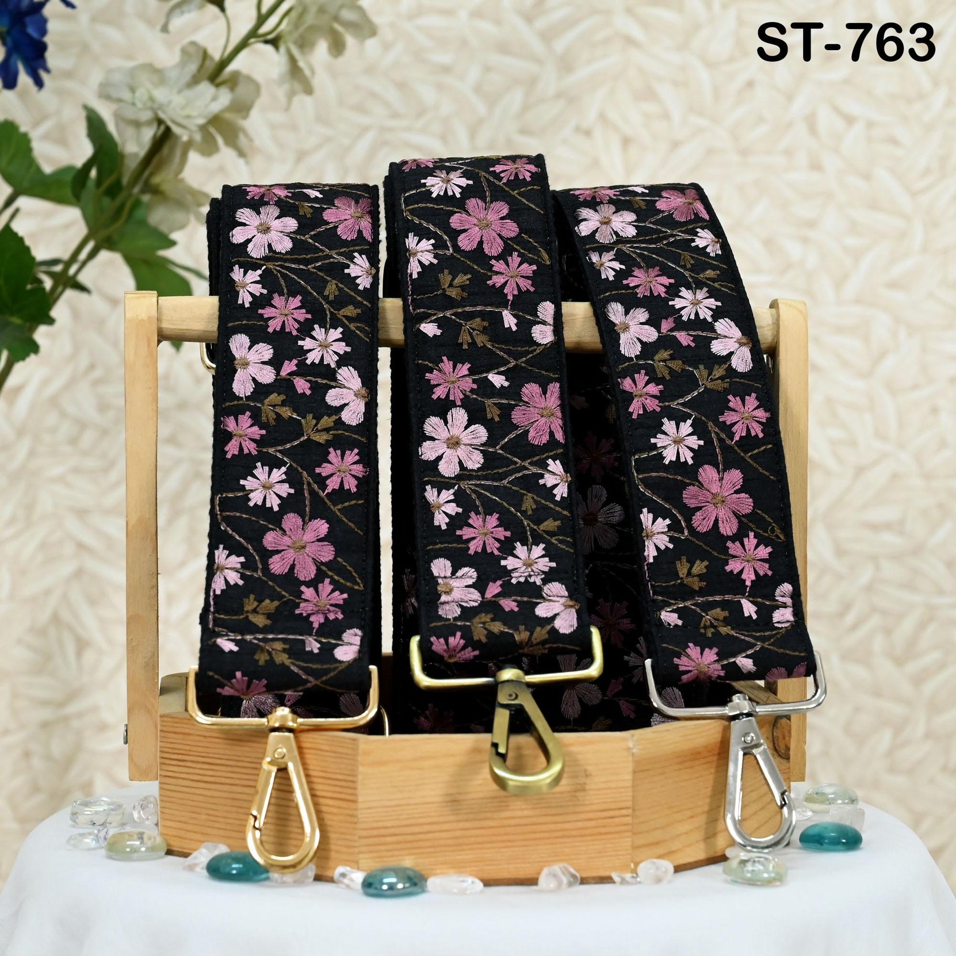 Embroidery Adjustable Camera Strap Crossbody Strap for Purses Embroidered Handbag Boho Bag Strap Replacement Strap Guitar Strap Gift for Mom