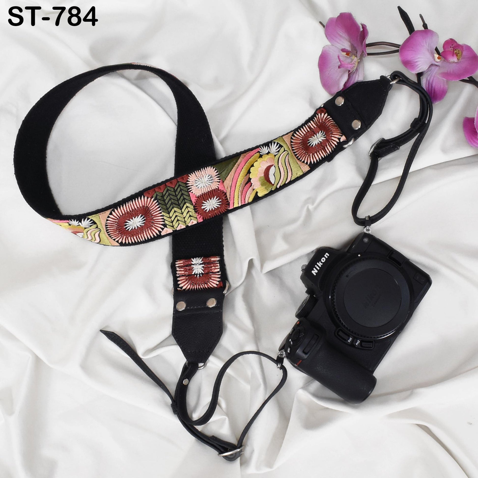 Leather Camera Strap Photographer Gift Adjustable Camera Neck Strap Embroidery Sling DSLR Camera Accessories Black Gift Boyfriend, Mother