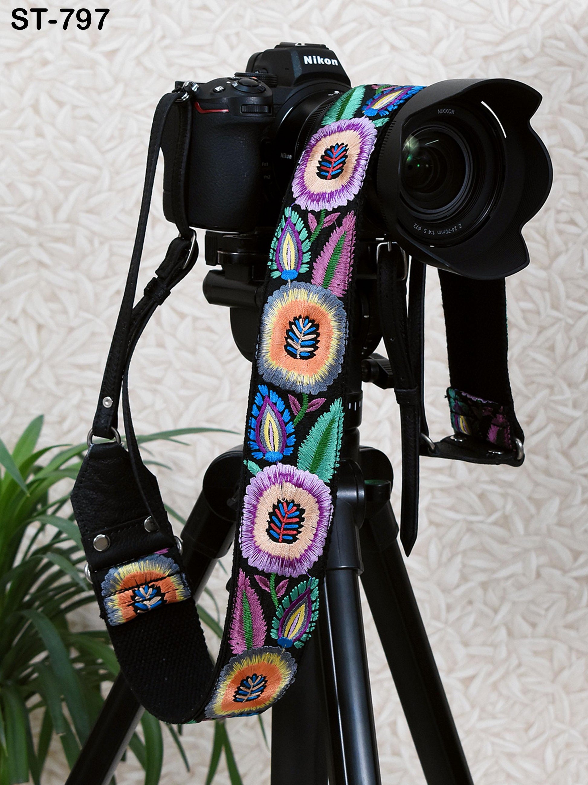 Leather Camera Strap Photographer Gift Adjustable Camera Neck Strap Embroidery Sling DSLR Camera Accessories Black Gift Boyfriend, Father