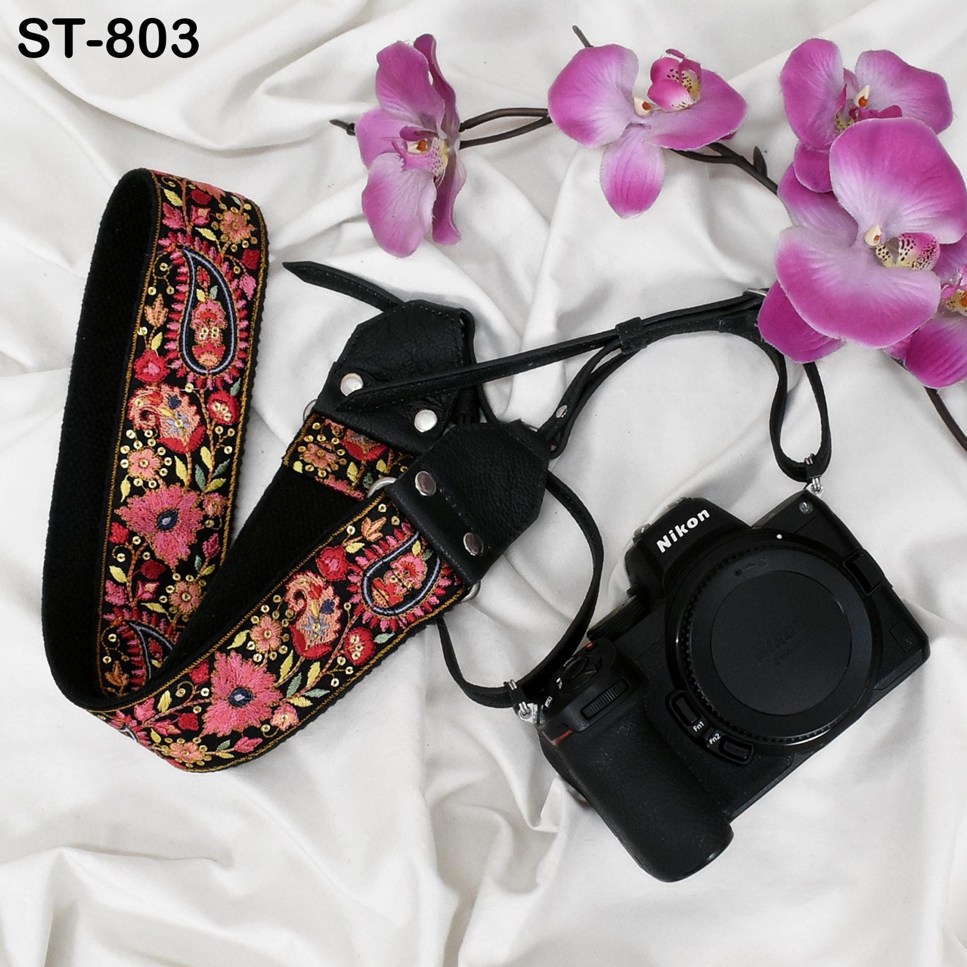Sling Camera Strap Photographer Leather Strap Embroidery DSLR Camera Accessories Camera Holder Neck Shoulder Strap Christmas Gifts Boyfriend