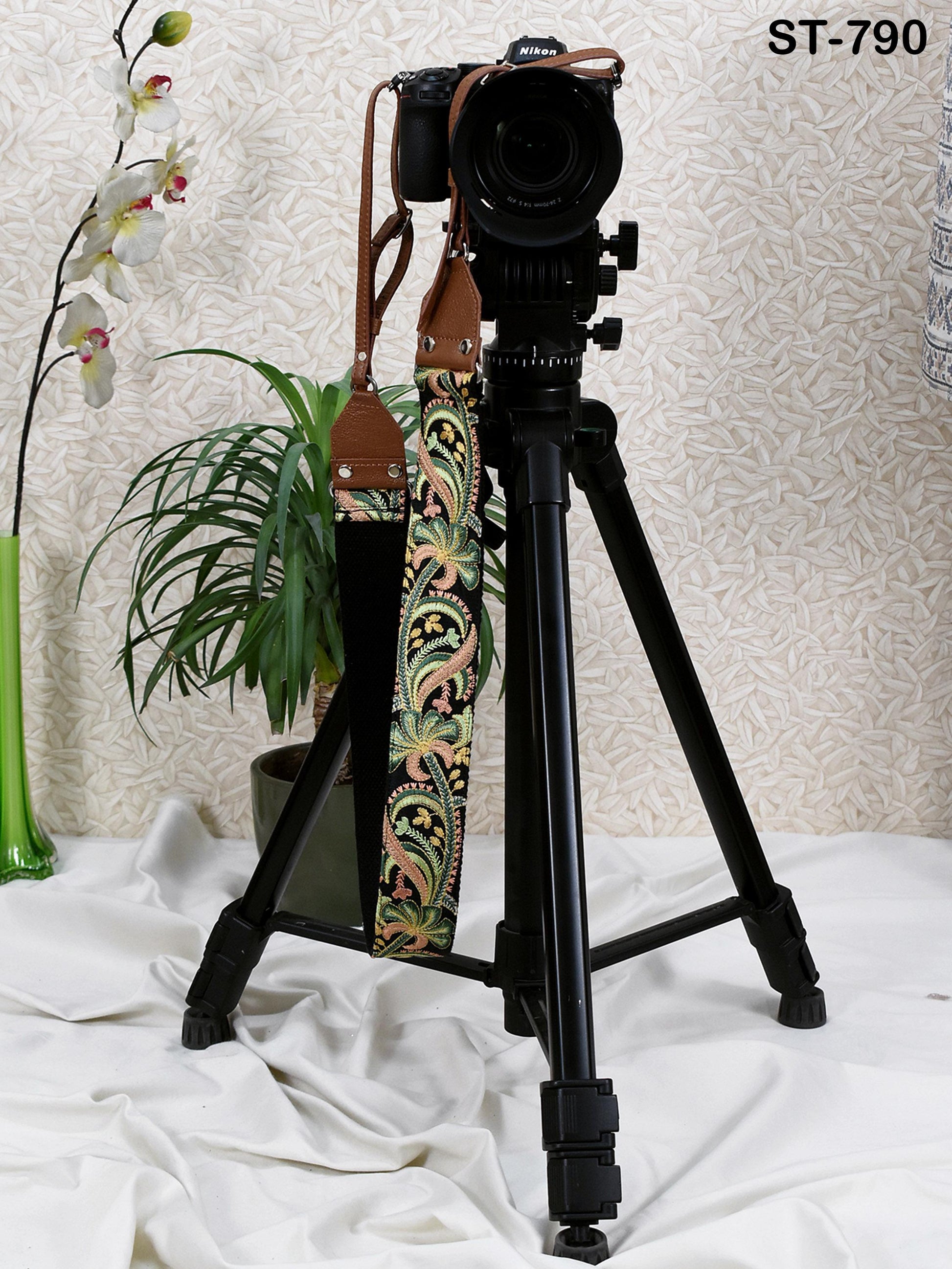Photographer Leather Strap Sling Camera Strap Embroidery DSLR Camera Accessories Camera Holder Neck Shoulder Strap Christmas Gifts Boyfriend