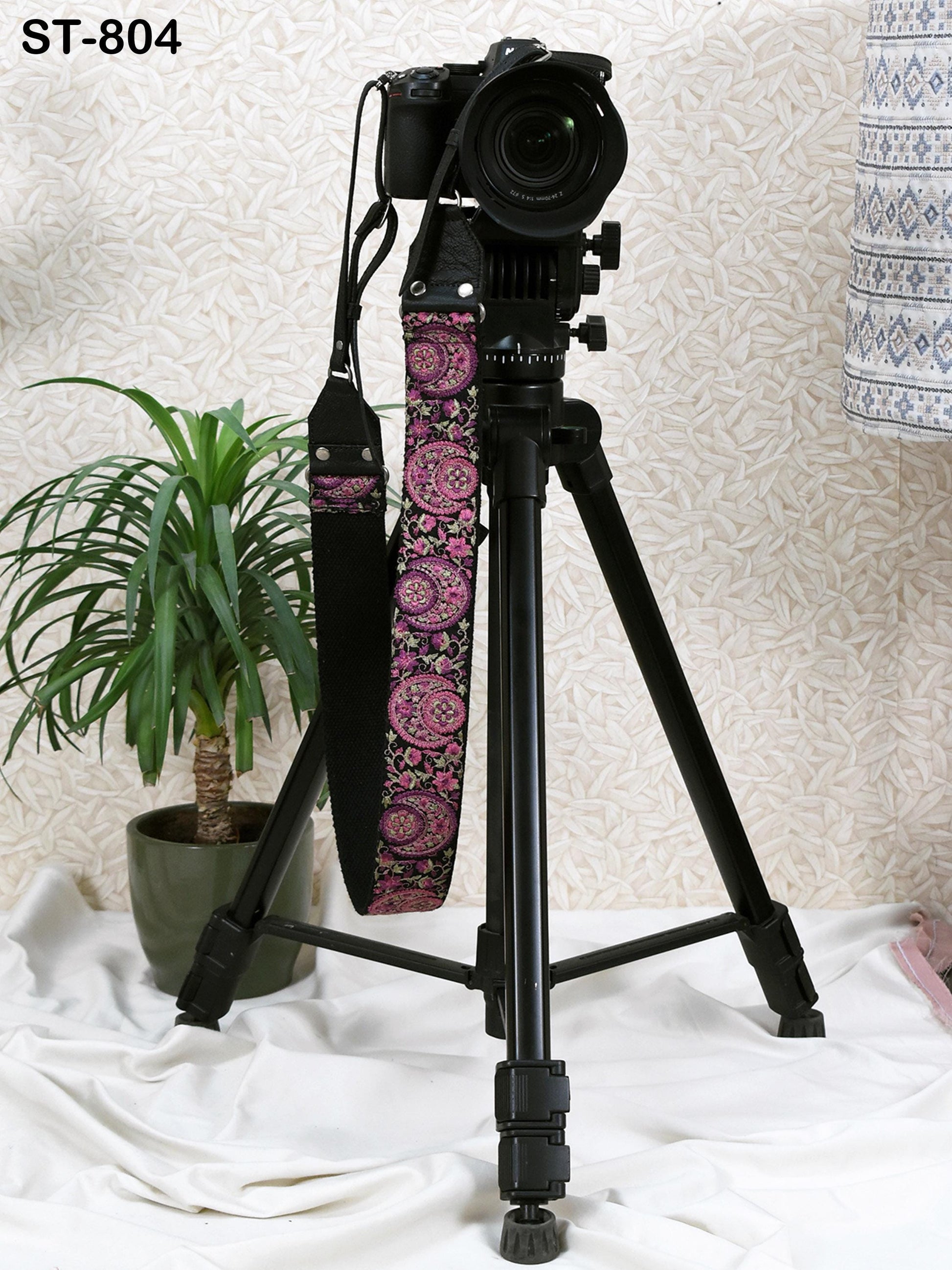 Camera Strap Photographer Sling Leather Strap Embroidery DSLR Camera Accessories Camera Holder Neck Shoulder Strap Christmas Gifts Boyfriend