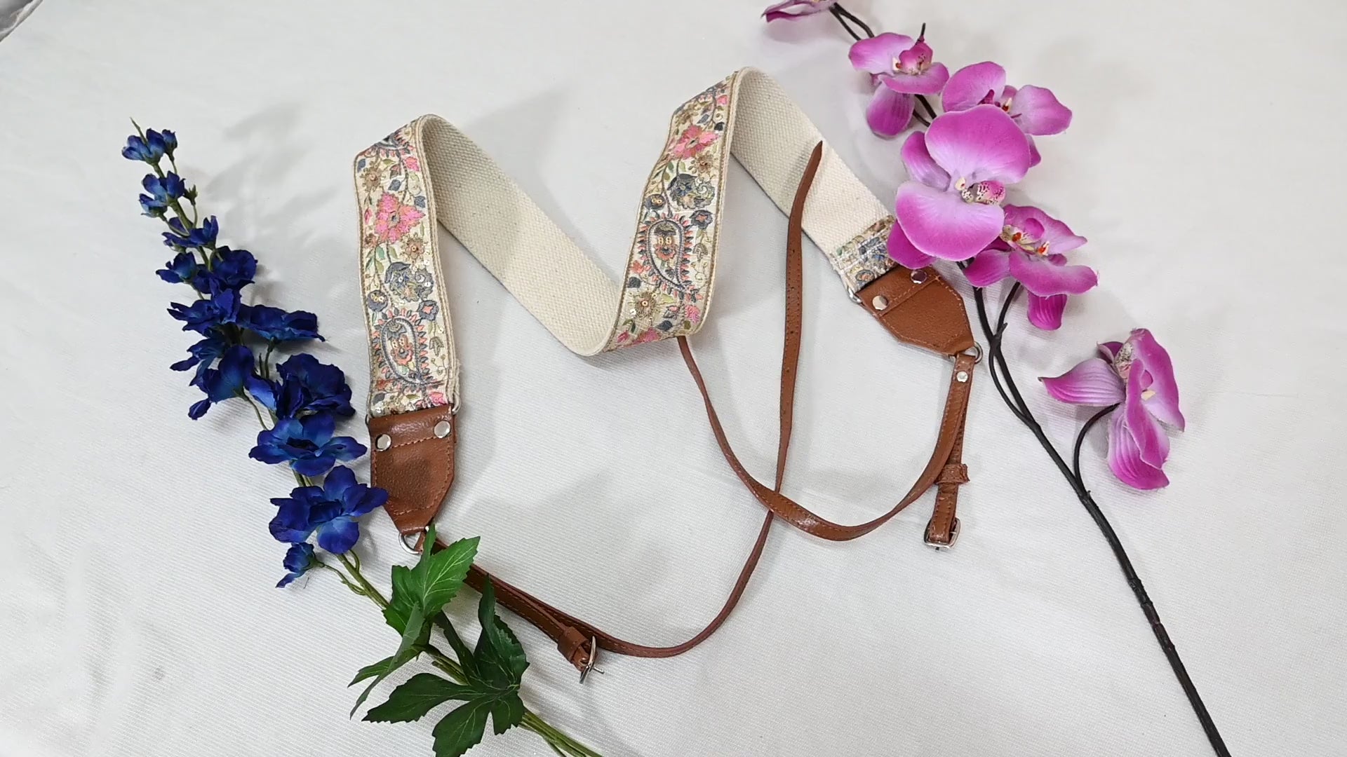 Photographer Leather Strap Sling Camera Strap Embroidery DSLR Camera Accessories Camera Holder Neck Shoulder Strap Christmas Gifts Boyfriend