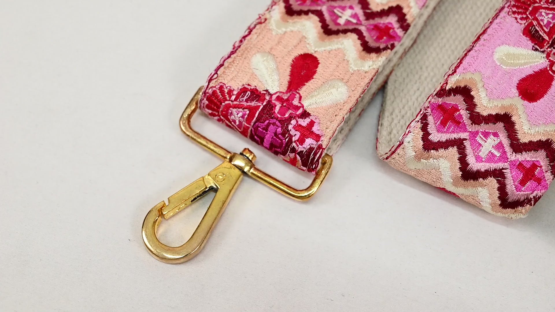 Shoulder Crossbody Straps Replacement Strap Tote Messenger Bags Strap for Purses Embroidered Boho Guitar Strap Handbag Strap Gift for Wife