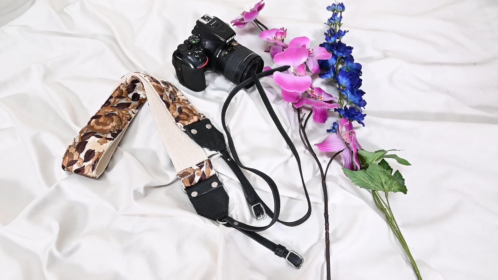 Photographer Leather Strap Sling Camera Strap Embroidery DSLR Camera Accessories Camera Holder Neck Shoulder Strap Christmas Gifts Boyfriend