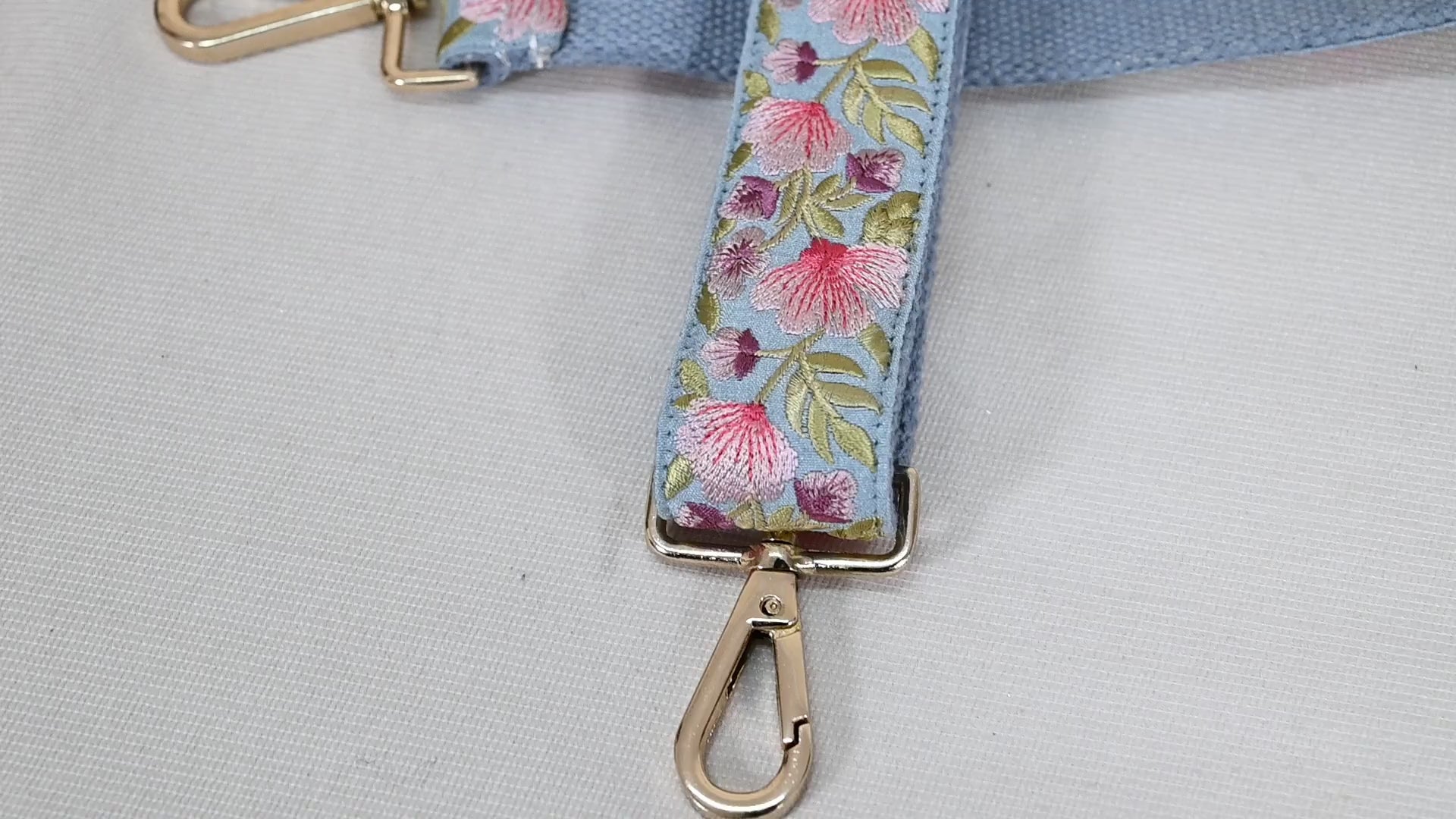 Embroidered Canvas Bag Strap Purse Strap Messenger Crossbody Strap for Purses Handbag Embroidery Replacement Strap Boho Guitar Strap Gift